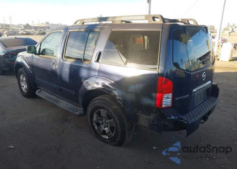 2006 Nissan Pathfinder Se из США, поврежденный, VIN 5N1AR18W46C603853